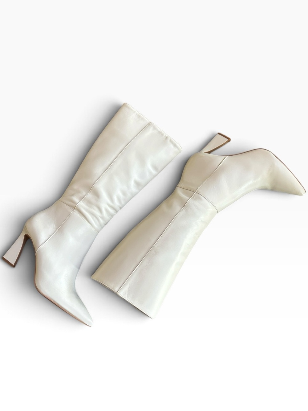 Vince Camuto Size 8.5 Wide Calf Tressara Pointed-Toe Knee-High Leather Boots